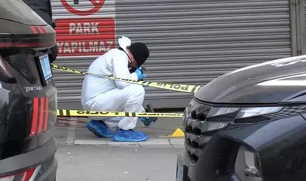 Sevgilisini sokak ortasında öldürüp kafasına sıktı
