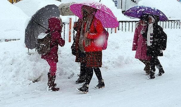 Yarın İstanbul'da okullar tatil