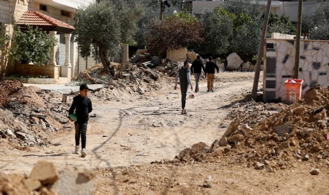 Azerbaycan Filistin'de 600 öğrenci kapasiteli okul inşa edecek