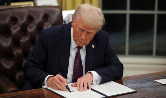 Trump Çin'e yönelik tarife oranını yüzde 20'ye çıkardı