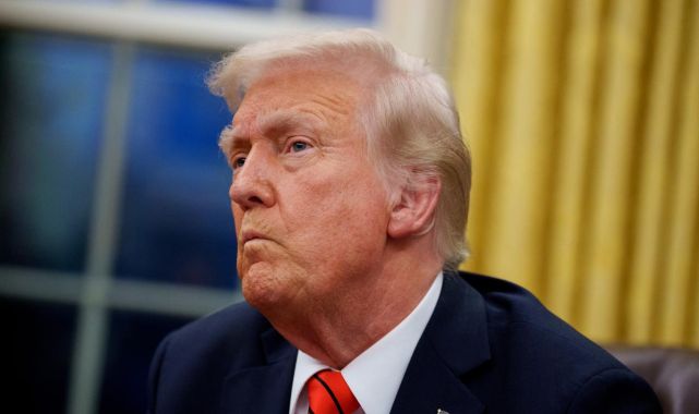 Trump'tan gümrük vergileri konusunda Kanada'ya yeni tehdit