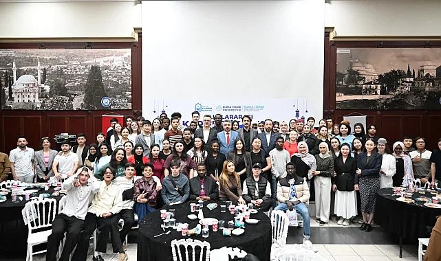 Yıldırım Belediyesi, uluslararası öğrencileri iftarda buluşturdu