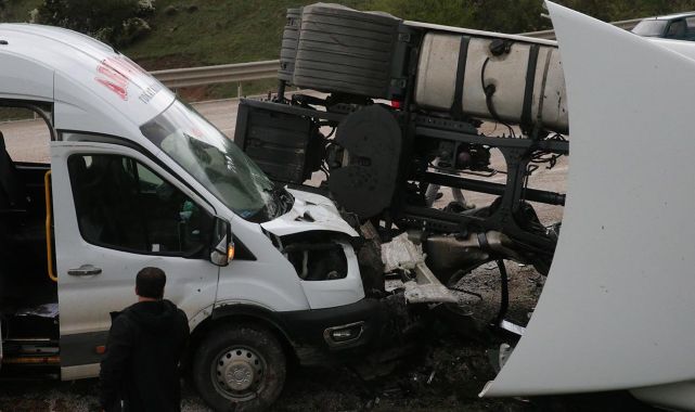 Bayram tatilinin ilk 6 günü trafik kazalarında 57 kişi hayatını kaybetti