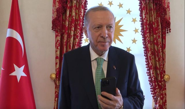Cumhurbaşkanı Erdoğan'dan Trabzonspor'a tebrik telefonu