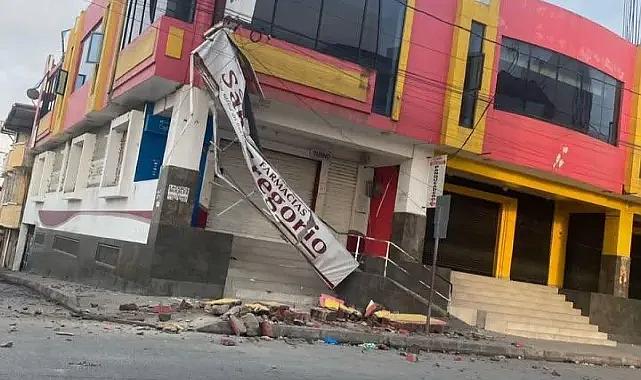 Ekvador'da 6.3 büyüklüğünde deprem: 20 yaralı