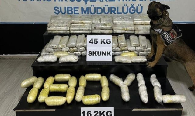 Hakkari'de 61 kilogram uyuşturucu ele geçirildi
