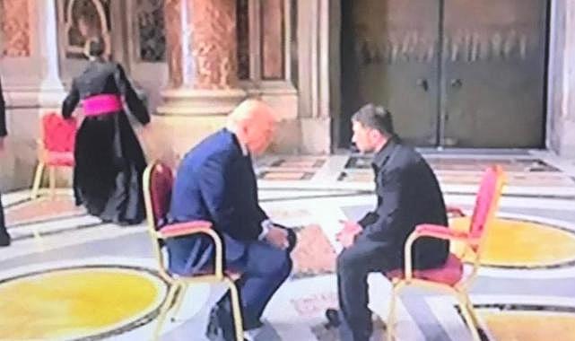 Trump, Papa Franciscus'un cenaze töreni öncesi Zelenski ile görüştü