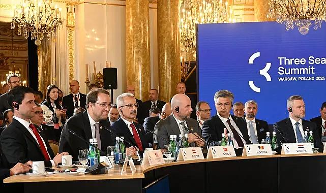 Türkiye, Üç Deniz Girişimi’ne stratejik ortak oldu