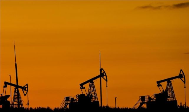 Brent petrolün varili 64,46 dolardan işlem görüyor