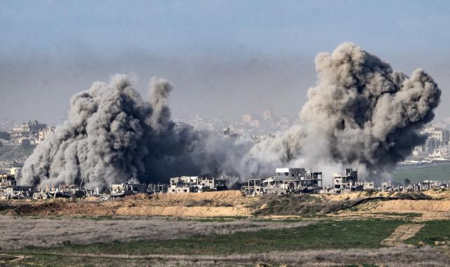 Katil İsrail'in Gazze'ye saldırılarında can kaybı 52 bin 829'a çıktı