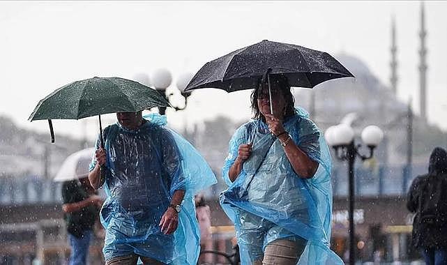 Meteoroloji'den yeni uyarı: Trakya üzerinden gelecek, yarın İstanbul'u etkisi altına alacak