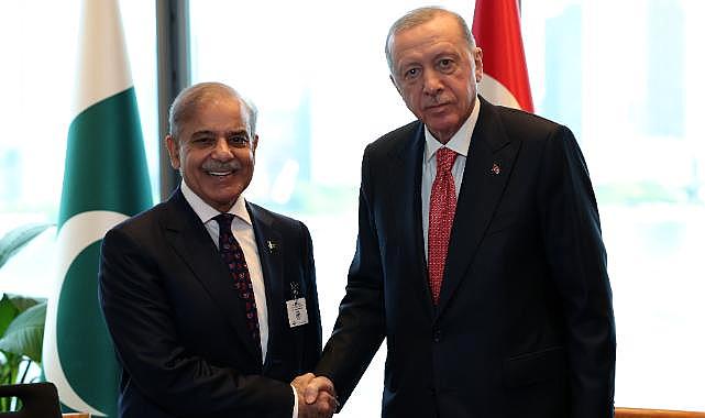Şahbaz Şerif: “Kalıcı barış ve terörden arındırılmış bir Türkiye için atılmış önemli bir adımdır”