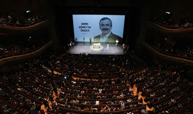 Sırrı Süreyya Önder son yolculuğuna uğurlanıyor