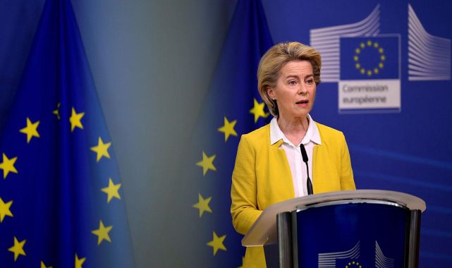 Von der Leyen'den Trump'ın harika lider nitelemesine yanıt: İltifatları severim