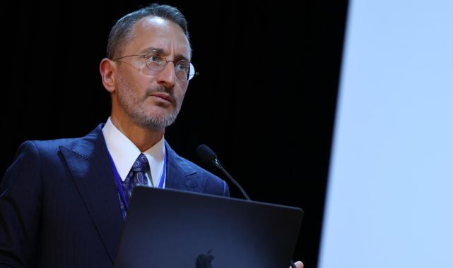 Fahrettin Altun: İsrail, tüm bölgeyi ateşe atan bir tehdit haline geldi