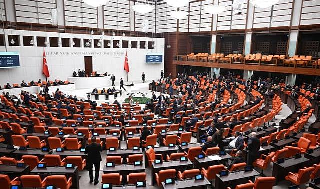 Özgür Özel, Turhan Çömez ve Turan Taşkın Özer'e ait dokunulmazlık dosyaları TBMM'de