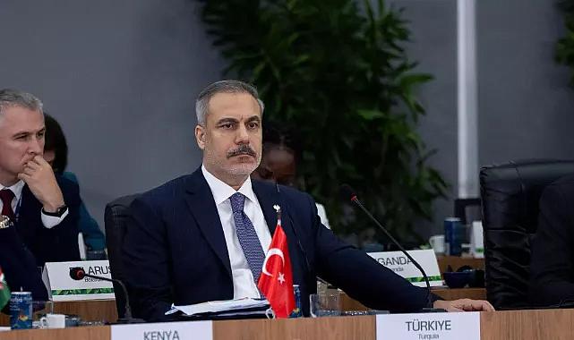 Dışişleri Bakanlığı kaynakları Bakan Fidan'ın üniversite diplomasına ilişkin iddialara yanıt verdi