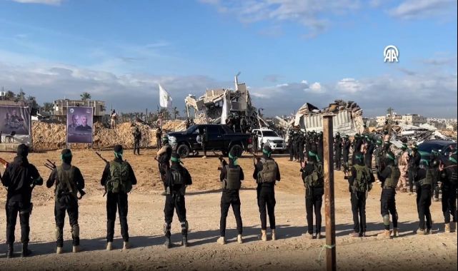 Hamas: İşgal devam ettiği sürece silahsızlanma söz konusu değil