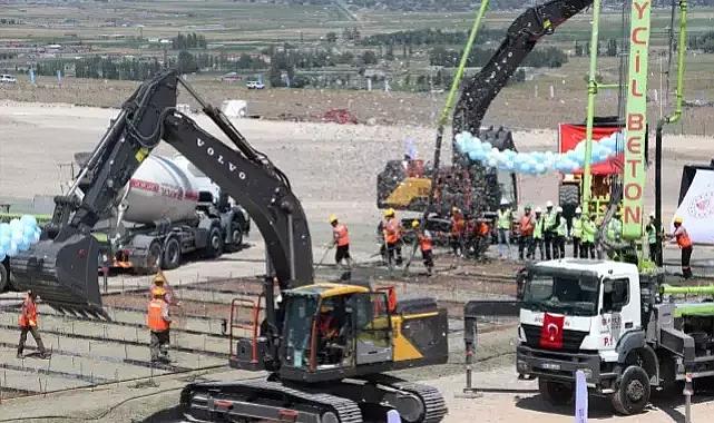 Türkiye Zengezur Koridoru için ilk kazmayı vurdu: 147,6 milyar lira kazanç bekliyoruz