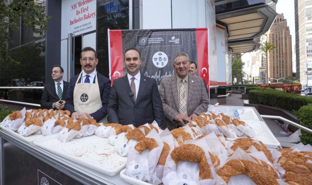 Bakan Kacır, Türkiye'nin özgün değerlerinin tanınması için çalıştıklarını söyledi
