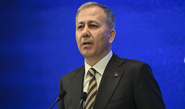 Bakan Yerlikaya: Halkı sokağa dökmeye çalışmak açıkça hukuka meydan okumaktır