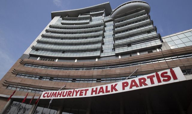 Beykoz Belediyesi'nden bir istifa daha: CHP'li meclis üyesi partiden ayrıldı