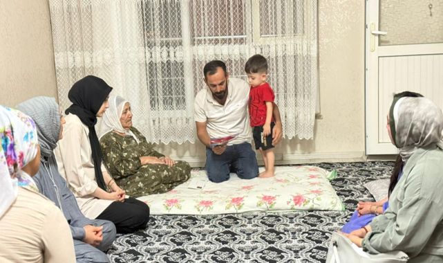 Cumhurbaşkanı Erdoğan'ın Terörsüz Türkiye mektubu Siirt'te şehit ailelerine ulaştırılıyor