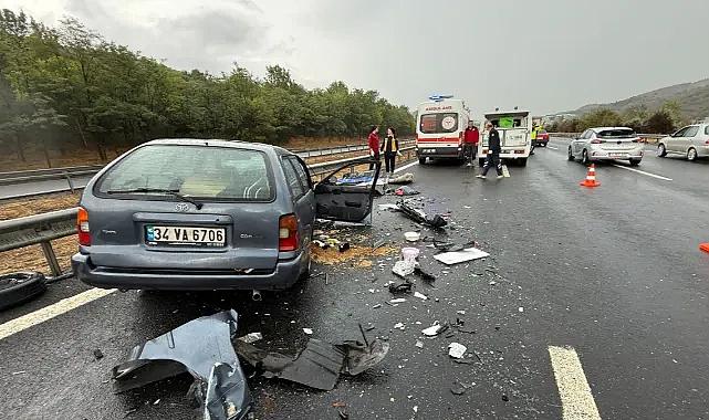 Düzce'de otoyolda zincirleme kaza: 1 ölü, 2 yaralı