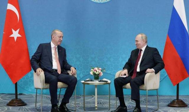 Erdoğan, Putin ile bir araya geldi
