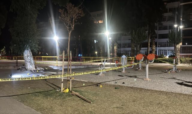 İzmir'de iki grup arasında silahlı kavga: 1 ölü, 6 yaralı