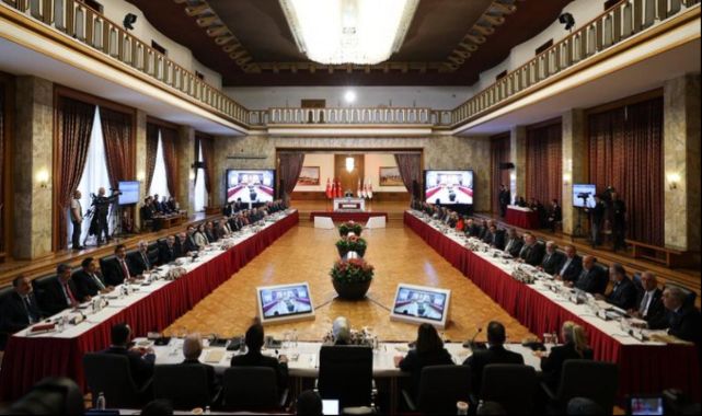 Milli Dayanışma, Kardeşlik ve Demokrasi Komisyonu hukukçuları dinleyecek