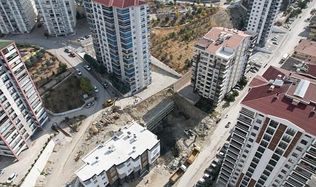 Ankara'da toprak kayması: 17 katlı bina boşaltıldı