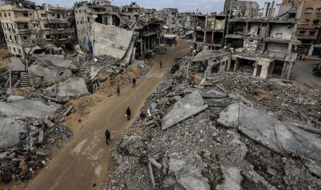 Katil İsrail ateşkese rağmen Gazze Şeridi'nin güneyinde bir Filistinliyi öldürdü