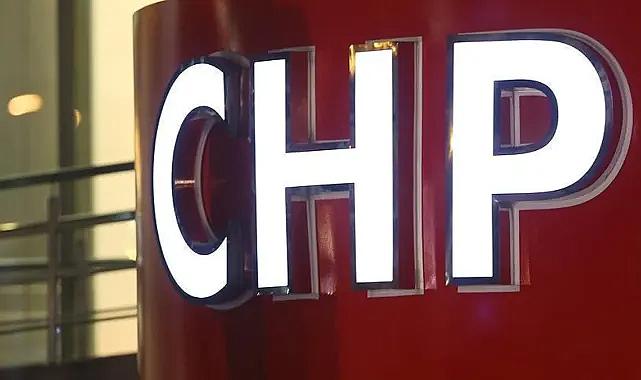 Manisa'da CHP'li iki isim partisinden istifa etti