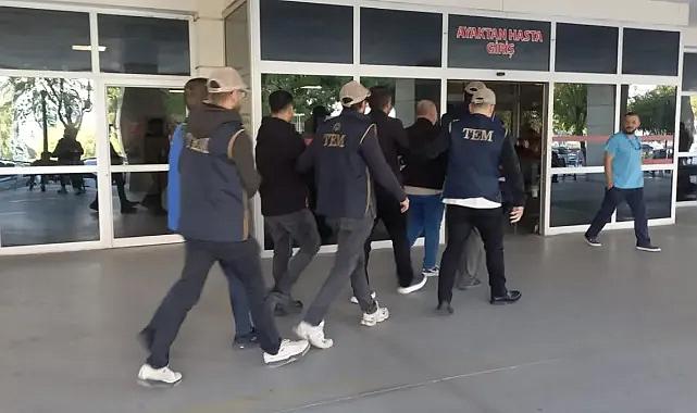 Manisa'da FETÖ operasyonunda 10 şüpheli yakalandı