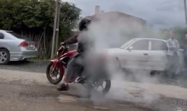 Motosikletiyle teker yakan sürücüye 6 bin 498 lira ceza kesildi