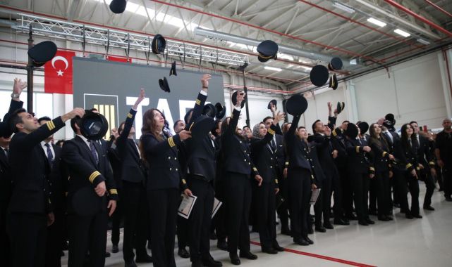 THY'nin yeni pilotları mezun oldu