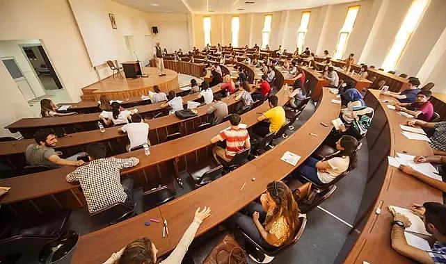 Üniversite 3 yılda bitirilebilecek: Başarılı olanlar kısa sürede mezun olacak