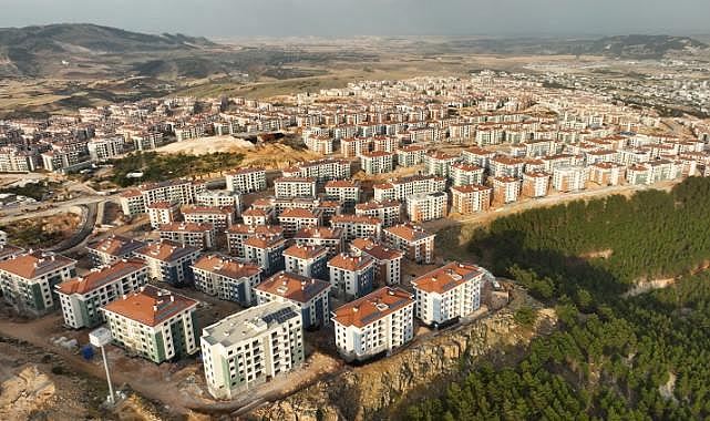350 bininci deprem konutu bugün teslim edilecek