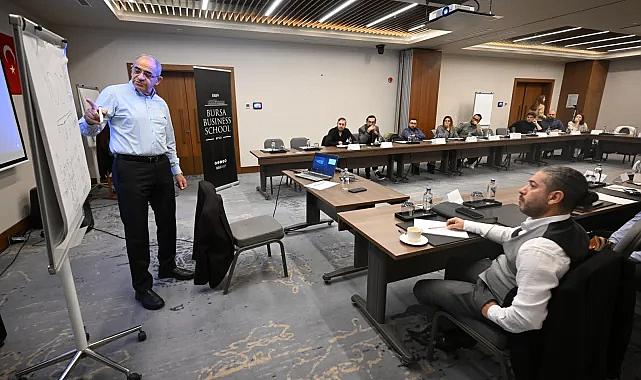 Business School'da 'B2B Pazarlama ve Satış' eğitimi