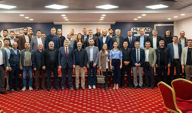 MÜSİAD Bursa'da 'Müstakil Düşünceler Zirvesi'nde küresel beklentiler