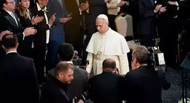 Papa 14. Leo'dan Türkiye'ye Övgü: 