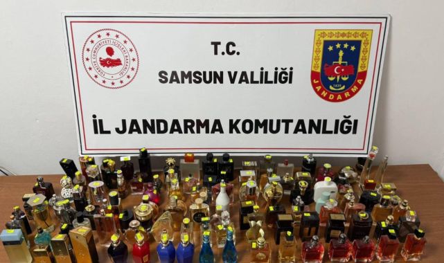 Samsun'da 320 şişe kaçak parfüm ele geçirildi