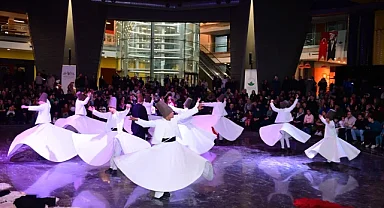 Bursa Osmangazi'de 'Şeb-i Arûs' Coşkusu: Mevlana'nın Vuslatı Semazenlerle Anıldı