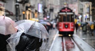 İstanbul için yağış ve kuvvetli rüzgar uyarısı