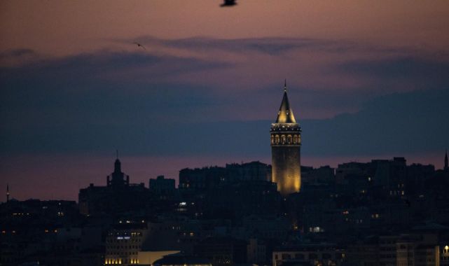 Kuzey Yarım Küre'de Kışın Başlangıcı: 21 Aralık En Uzun Gece Yaşandı
