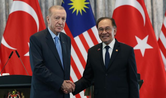 Malezya Başbakanı Enver İbrahim Türkiye'ye gelecek
