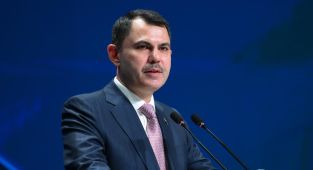 Bakan Kurum: Hiç kimseyi yuvasız bırakmayacağız