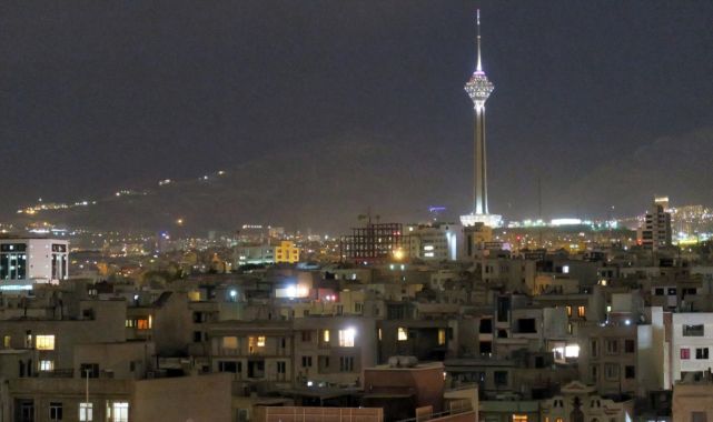 İran Ulusal Güvenlik Konseyi: Tahran'ı terk edin