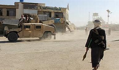 Pakistan ile Afganistan arasında gerilim tırmanıyor: Açık savaş ilanı Pakistan ile Afganistan arasında gerilim tırmanıyor: Açık savaş ilanı